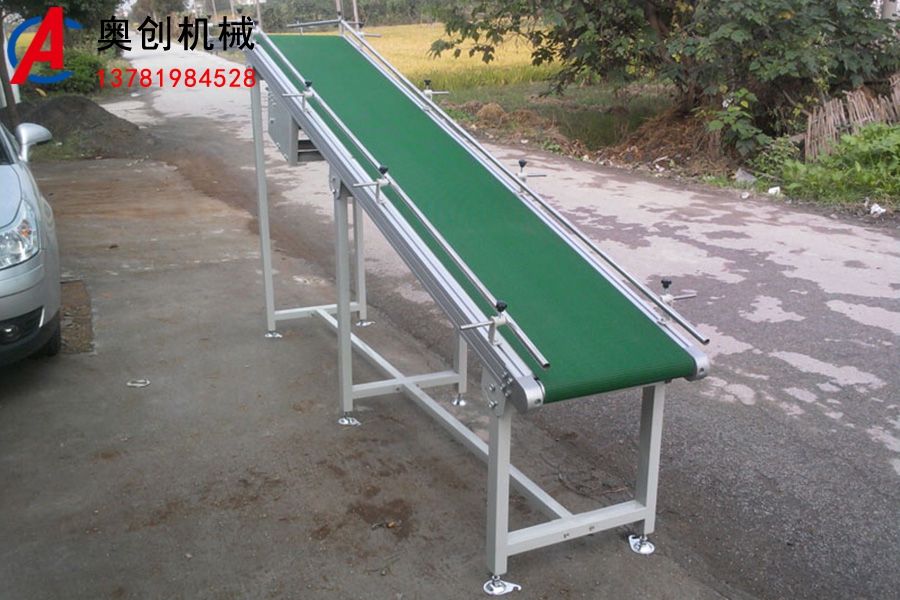 皮帶輸送機(jī)的工作原理及產(chǎn)品特點(diǎn)